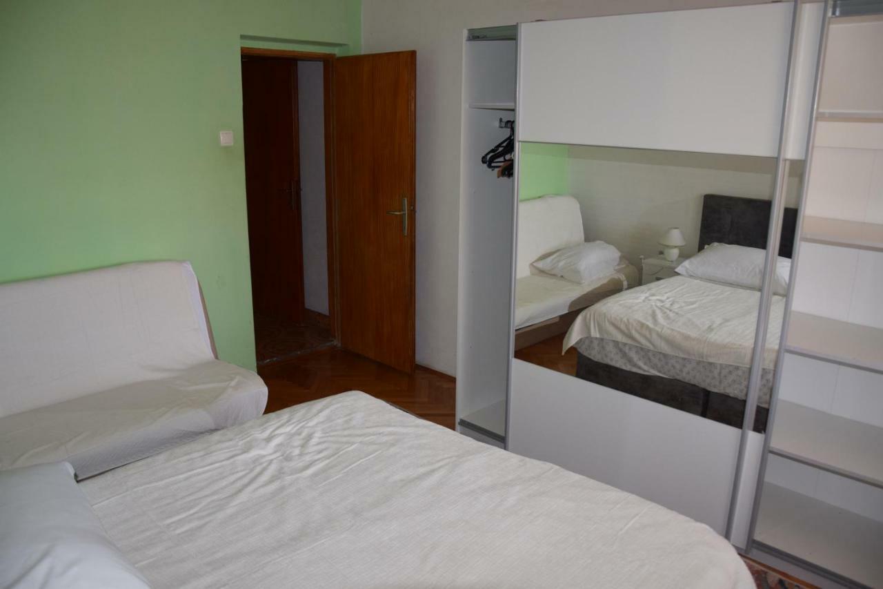 Apartman Linda 1 Baška Voda Extérieur photo